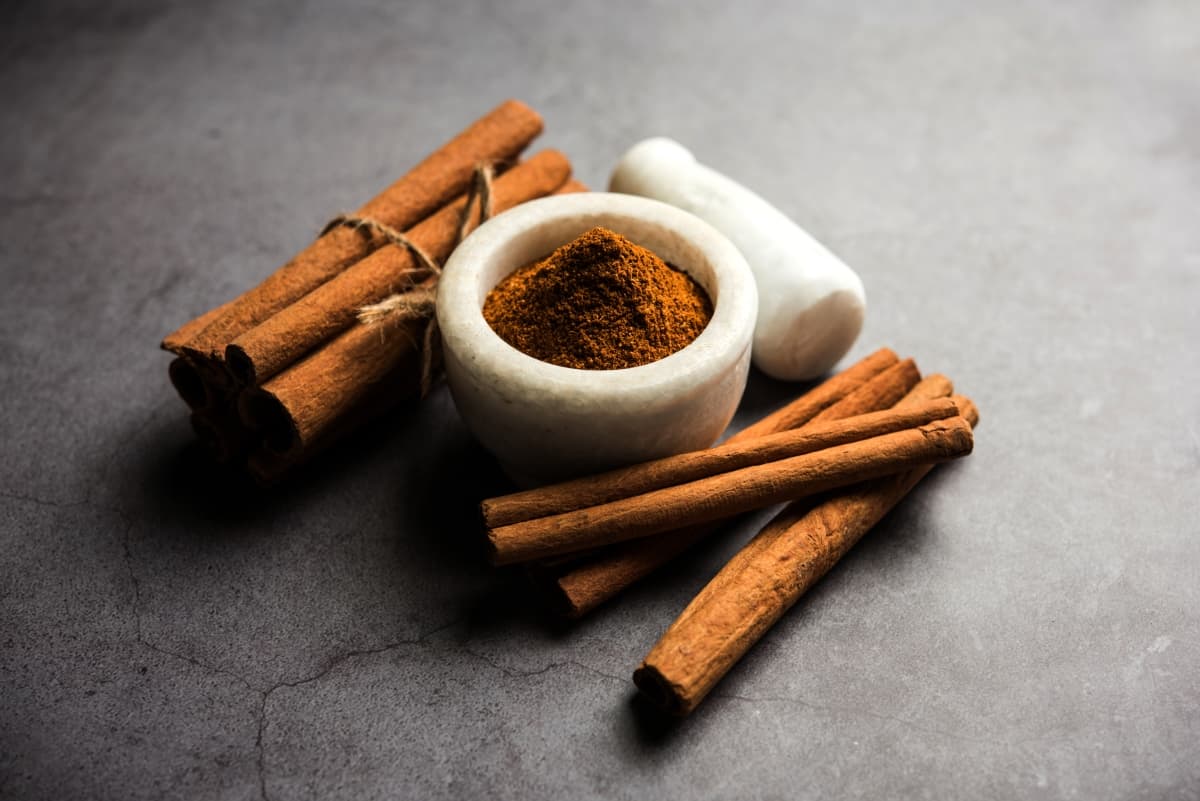 Powder and Sticks of Cinnamon
